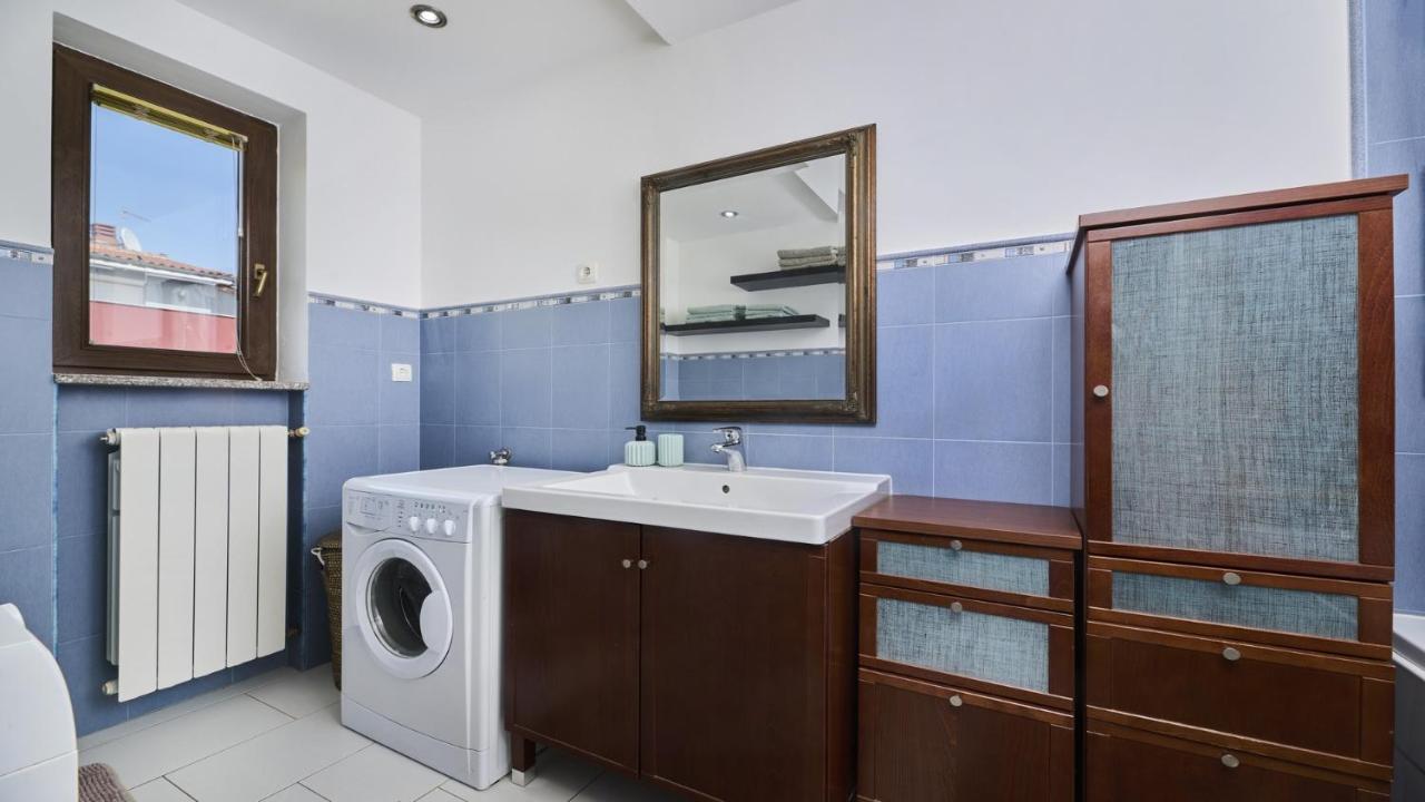 Apartment Iriska Novigrad Istria Eksteriør billede
